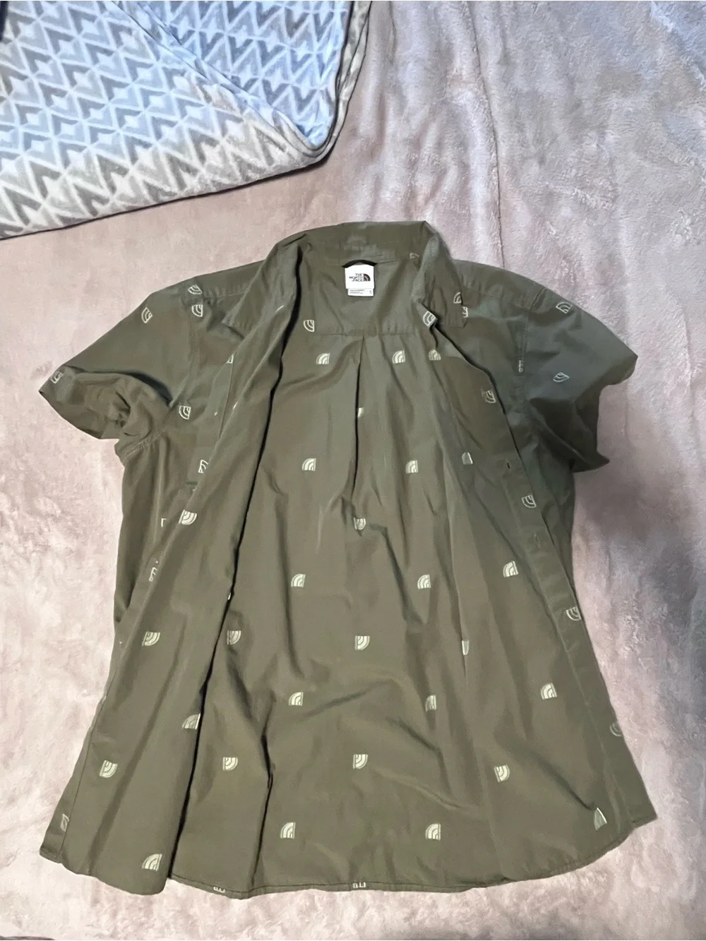 The North Face Men's Baytrail Jacquard Short Sleeve Shirt